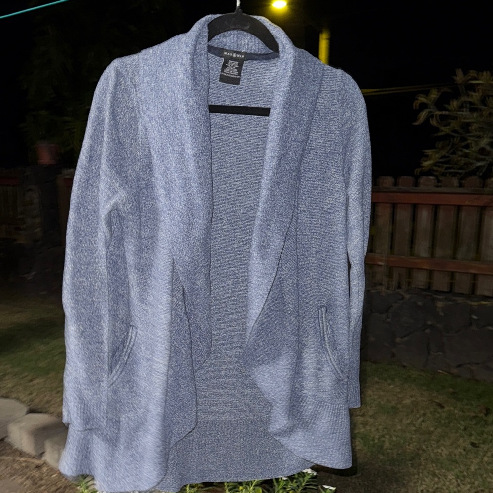 MAX & MIA The Essential Travel Cardigan Sweater EUC Heather Blue M